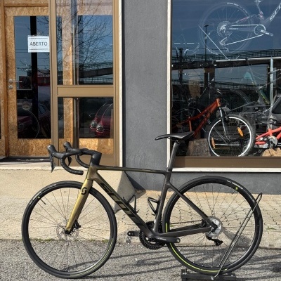 BICICLETA&#x20;SCOTT&#x20;ADDICT&#x20;RC&#x20;20&#x20;-&#x20;USADA