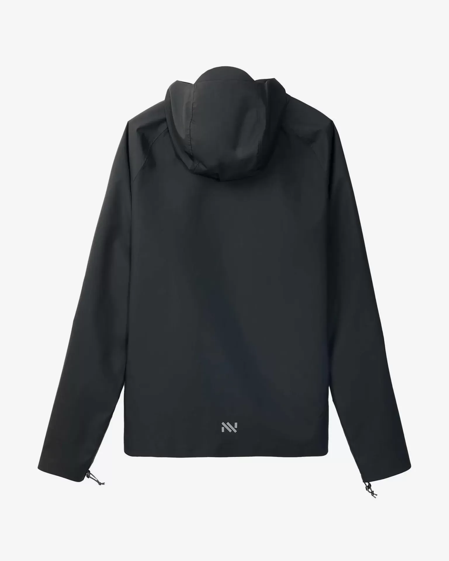 Casaco preto com capuz e fechos nos punhos