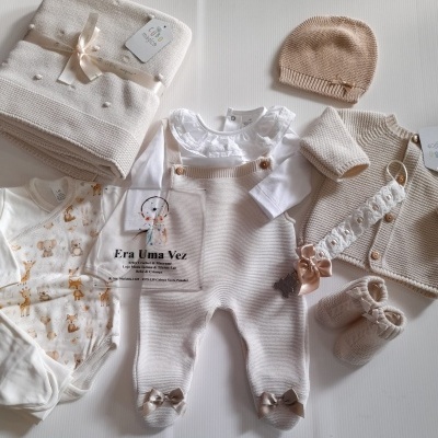 Conjunto saída maternidade bebé