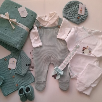 Conjunto saída maternidade bebé