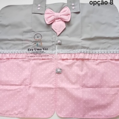 Bolso tecido cinza e rosa com laço e texto Era Uma Vez e opção 8.