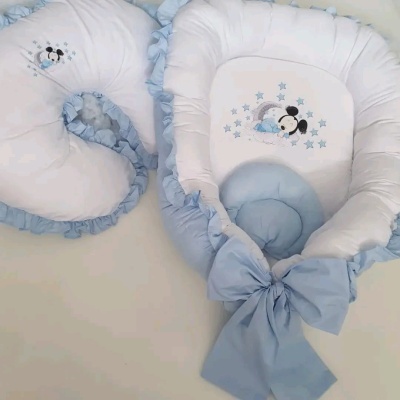 Ninho e almofada amamentação