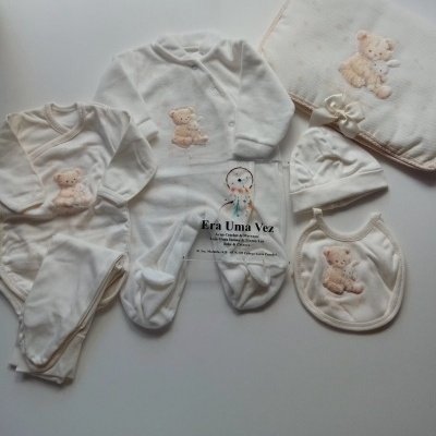 Primeira roupinha ursinho e coelho
