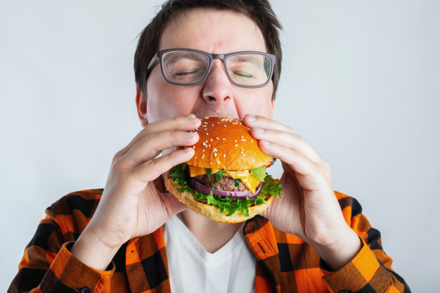 Sempre com vontade de comer este mundo e o outro? Sempre com vontade de comer este mundo e o outro?