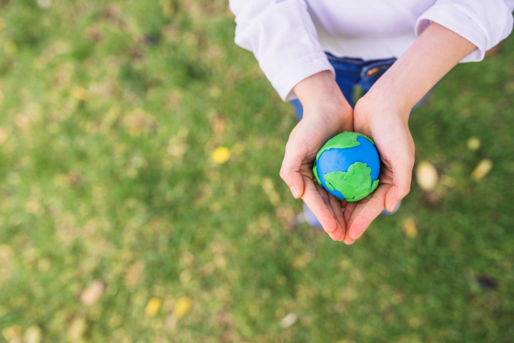 Dia Mundial da Terra - Vamos reflectir sobre a sustentabilidade do nosso planeta? Dia Mundial da Terra - Vamos reflectir sobre a sustentabilidade do nosso planeta?