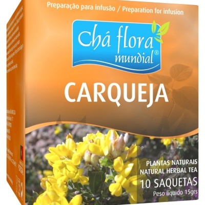Embalagem de chá de carqueja com flores amarelas
