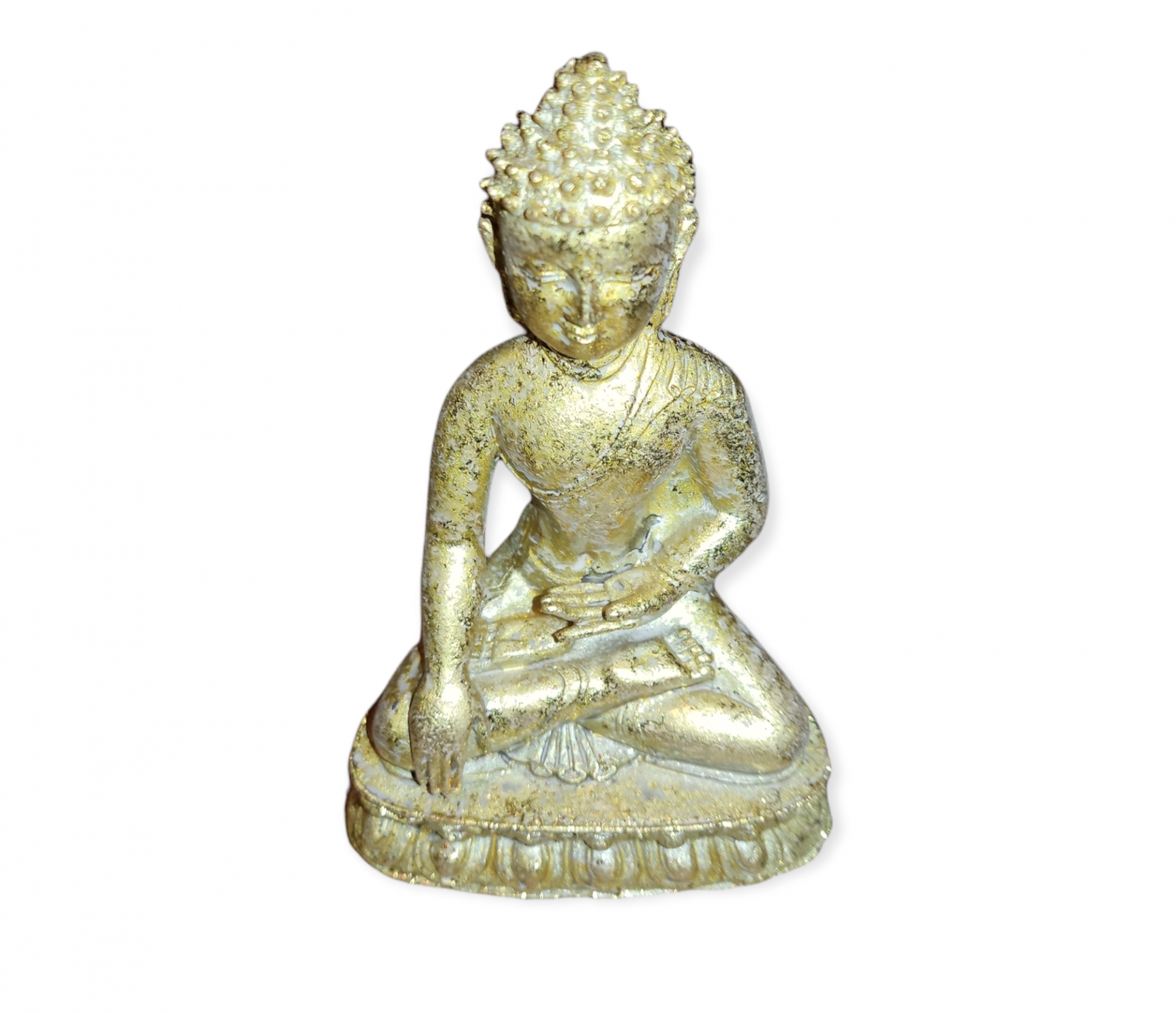 Buda sentado em Bhumisparsha Mudra dourado