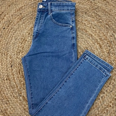 Jeans Mom azul