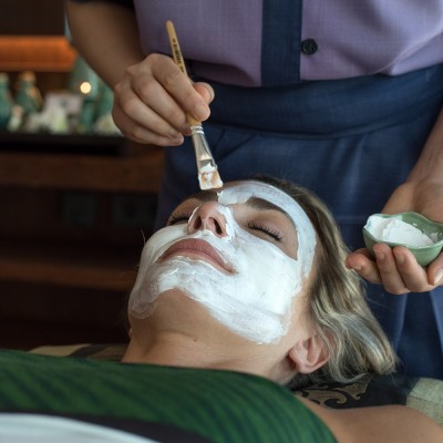 Rejuvenescimento - Para Peles Normais / Mistas (60-min)