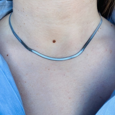 AG - Colar de Mulher em Malha Snake