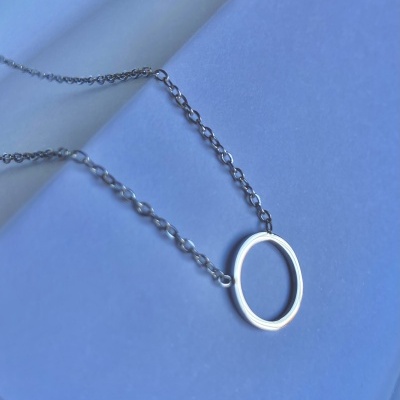 AG - Colar com pendente em aço inoxidável