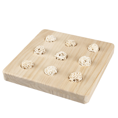 Tabuleiro de foraging em Madeira com bolas de verga