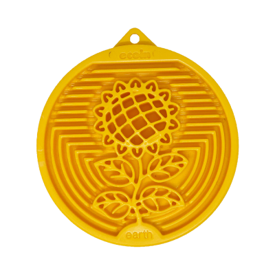 Earth  - Brinquedo durável de enriquecimento de nylon eCoin -Sodapup