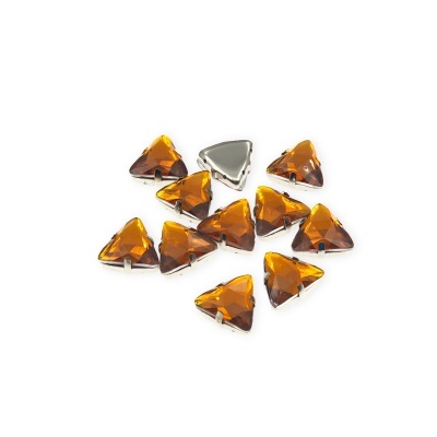 Pedra Triangular 18mm com Base Metálica e Garras