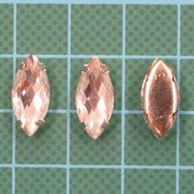 Pedra Barco 7x15mm com Base Metálica e Garras