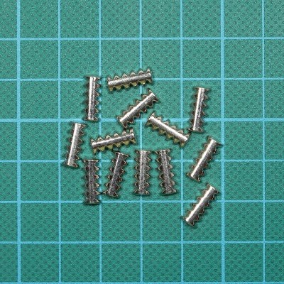 Tacha Rectangular 4,7m x 11,5mm Termocolante