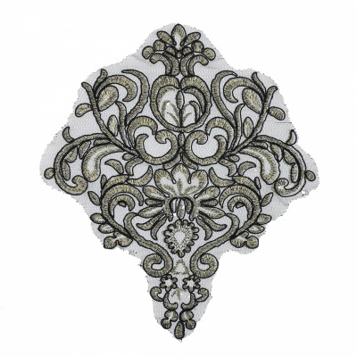 Aplicação Bordada com Cordão e Lurex sobre Base de Tule 27,5cm x 23cm