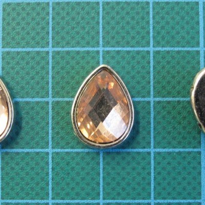 Pedra Gota 10mmx14mm com Base Plástica