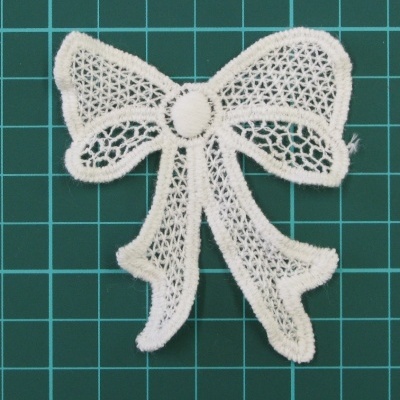 Laço Rendado 7cm x 6,1cm