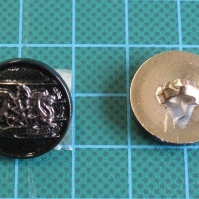 Botão de Pé Militar Brasão ABS Redondo 18mm