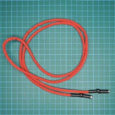 Cordão 100%PL c/Ponteira Metálica e Borracha 115cm Vermelho