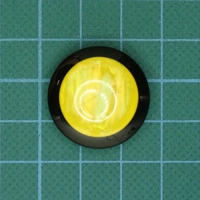 Botão de Pé Plástico 25mm NK/PT/Amarelo