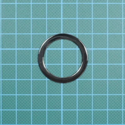 Argola Achatada 3,3cm com diâmetro interior de 2,5cm