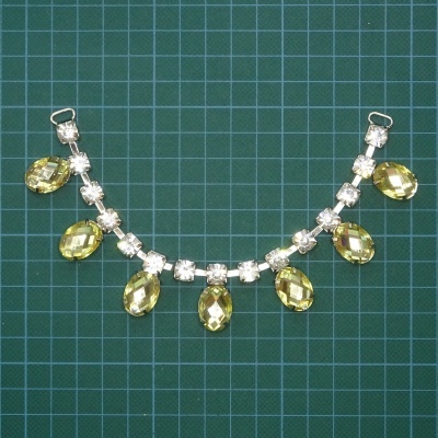 Meio Colar com Pedras Redondas/Ovais 20cm