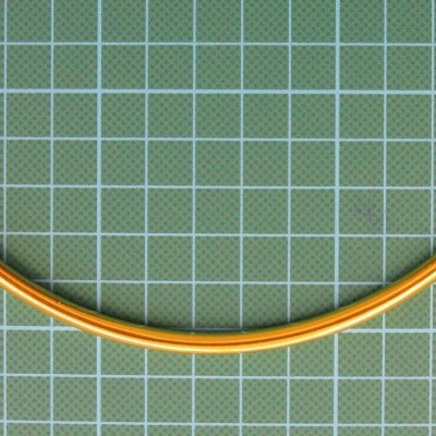 Tubo Metálico Curvo 0,5x15cm c/Furo 4mm OR