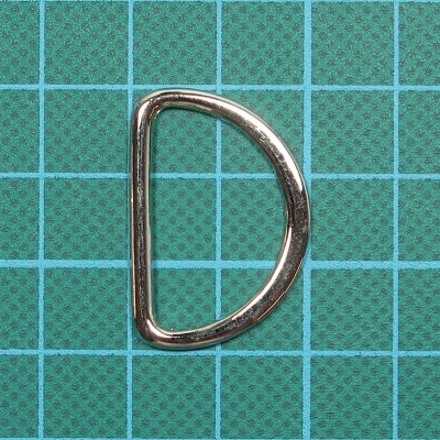 Argola Meia Lua Metálica Achatada 2,5cm