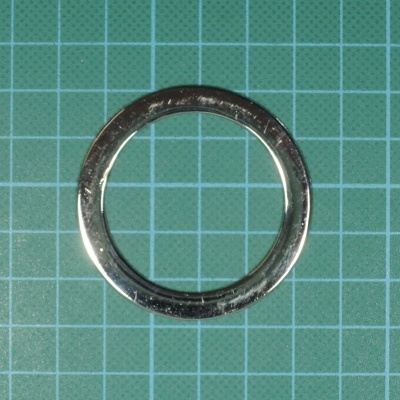 Argola Metálica Achatada 5cm com diametro interior de 3,7cm