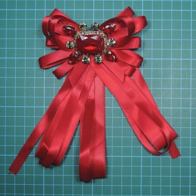 Pregadeira Laço c/Pedra 15cm Vermelho