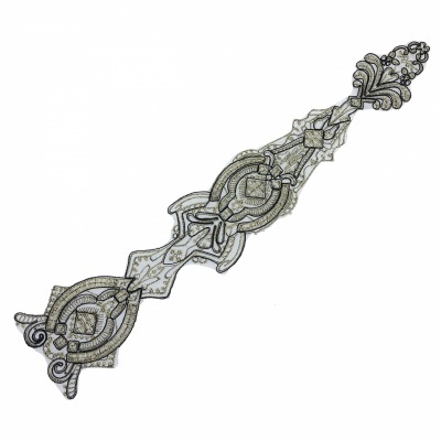 Aplicação Bordada com Cordão e Lurex sobre Base de Organza 55x10,5cm