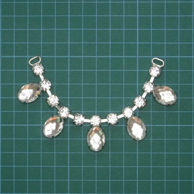 Meio Colar com Pedras Redondas/Ovais 14,7cm