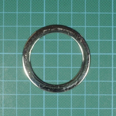 Argola Metálica Achatada 5cm com diametro interior de 3,7cm