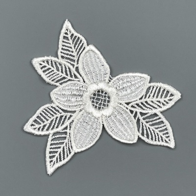 Flor Rendada 12cm x 11cm