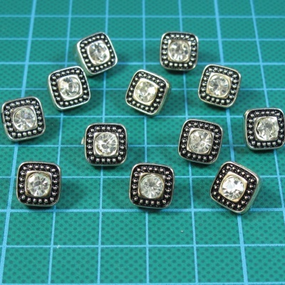 Botão de Pé Plástico Quadrado 10mm