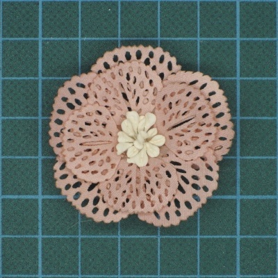 Flor Tecido Perfurado 4,8cm Rosa