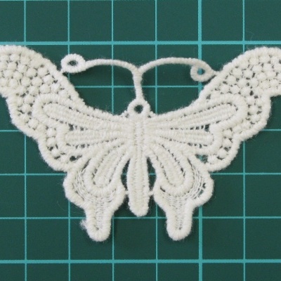 Borboleta Rendada 4,5cm x 7,2cm