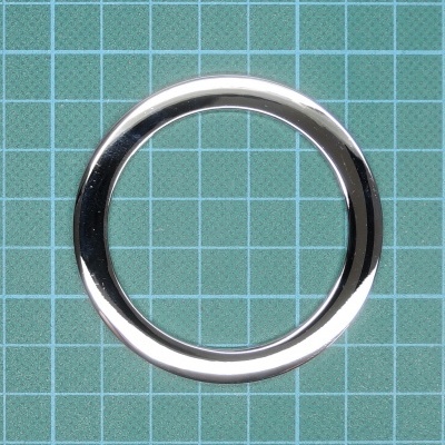 Argola Achatada 6,3cm com Diâmetro Interior de 4,8cm