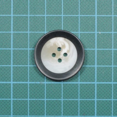 Botão 4 Furos Plástico Redondo 3cm