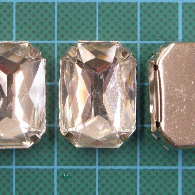 Pedra Rectangular 25mm x 18mm com Base Metálica e Garras