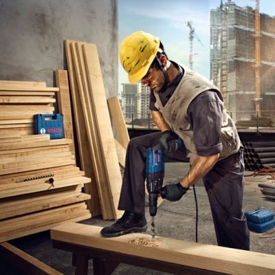 Martelo perfurador com cabo SDS plus GBH 240 F