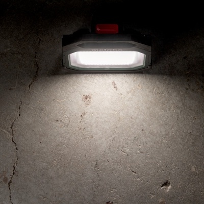 Holofote sem fio BSA 18 LED 10000