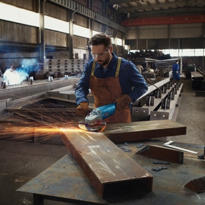 Rebarbadora com cabo GWS 22-230