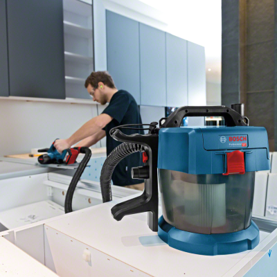 Aspirador GAS 18V-10 L + bateria e carregador (KIT 18V BOSCH)