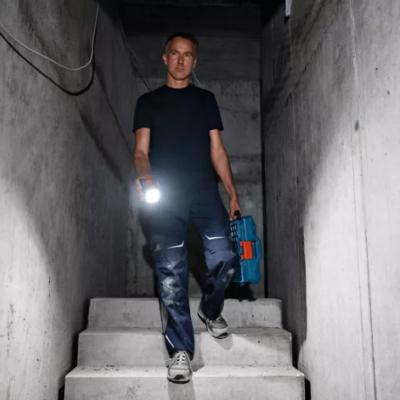 Projetor de luz portátil 800lm sem fio GLI 18V-800