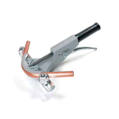 Ferramenta para curvar tubos com pega preta e tubo de cobre