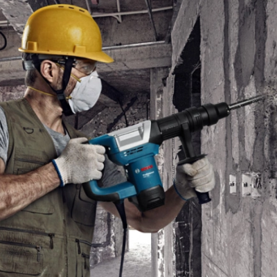 Martelo de percussão com SDS max GSH 5 Professional