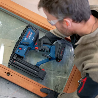 Pistola de pregos sem fios GNH 18V-50M (para madeira)